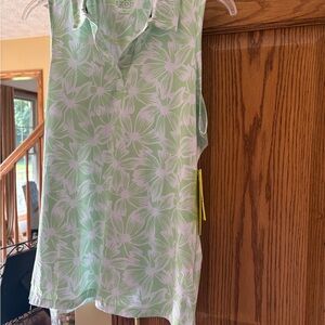 Izod Sport Mint Green and White Floral Top size medium, sleeveless golf
